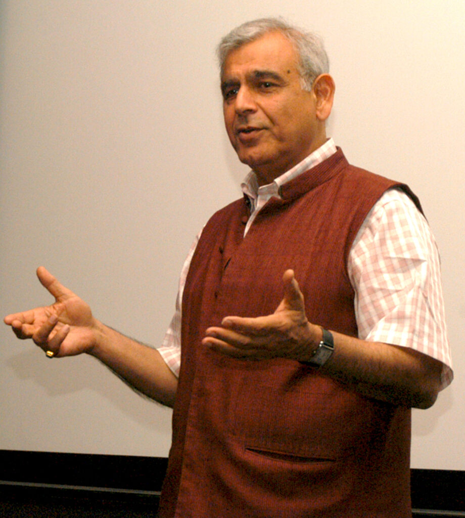 Ismail Merchant Presents The World of Apu